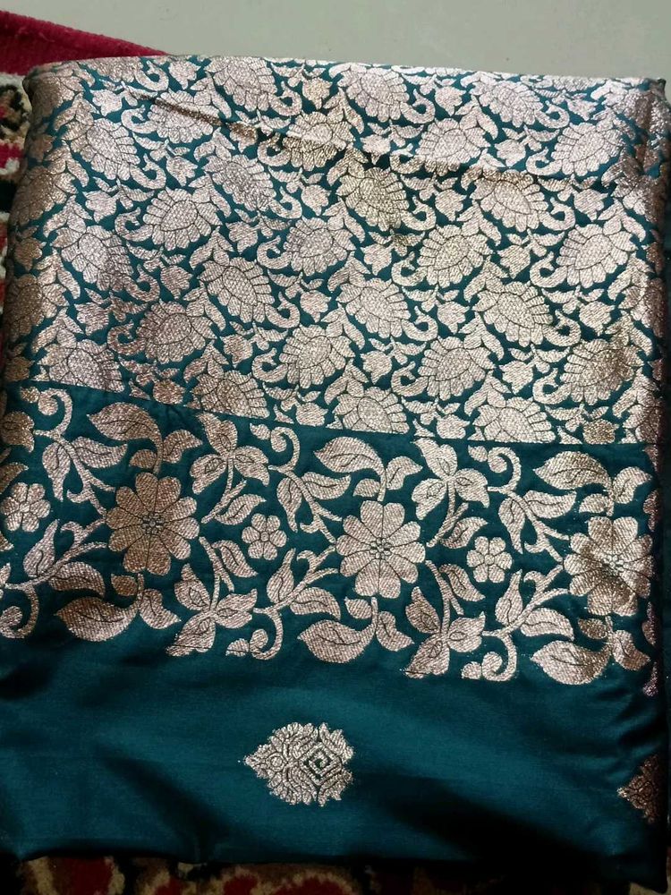 Emerald Green Banarasi Silk Fabric