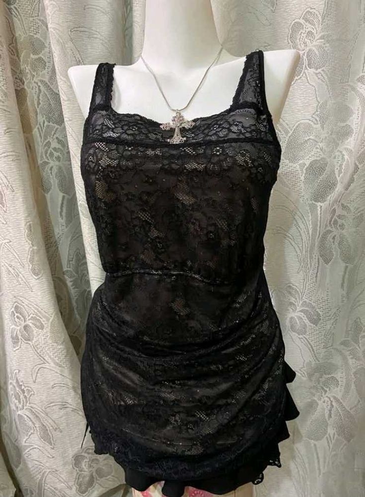 Lace top