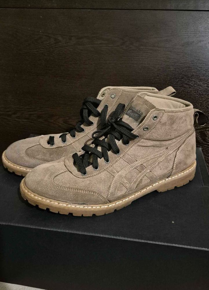 Onitsuka Tiger Suede High-Top Boots