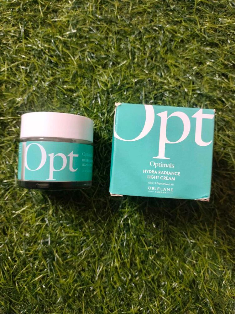 Oriflame Optimals Hydra Radiance Light Cream