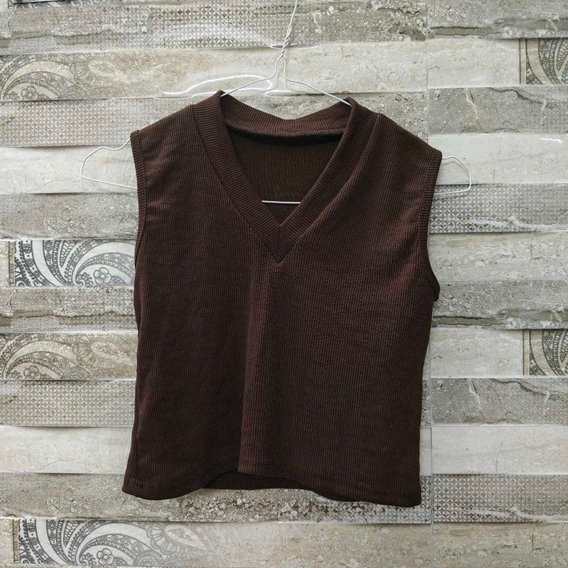 V-Neck Sleeveless Knit Top
