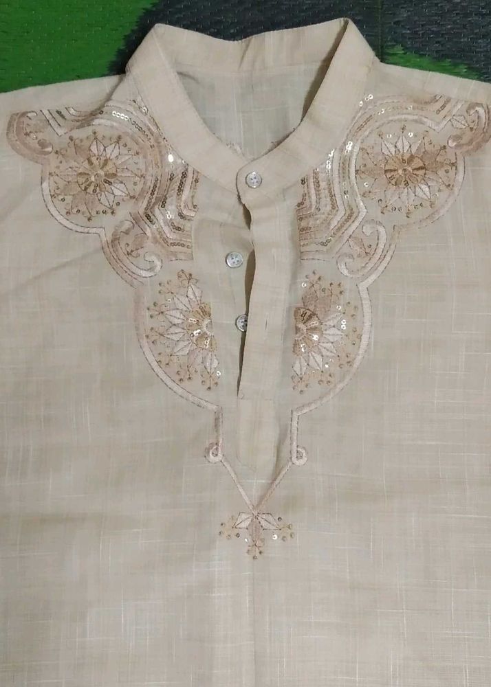 Embroidered Cream Kurta