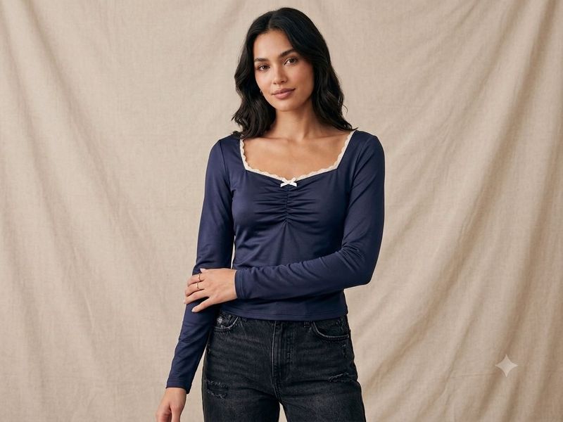 🌑Navy Blue Long Sleeve Top with Lace Trim🌑