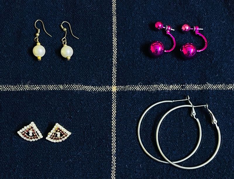 4 Earrings Combo