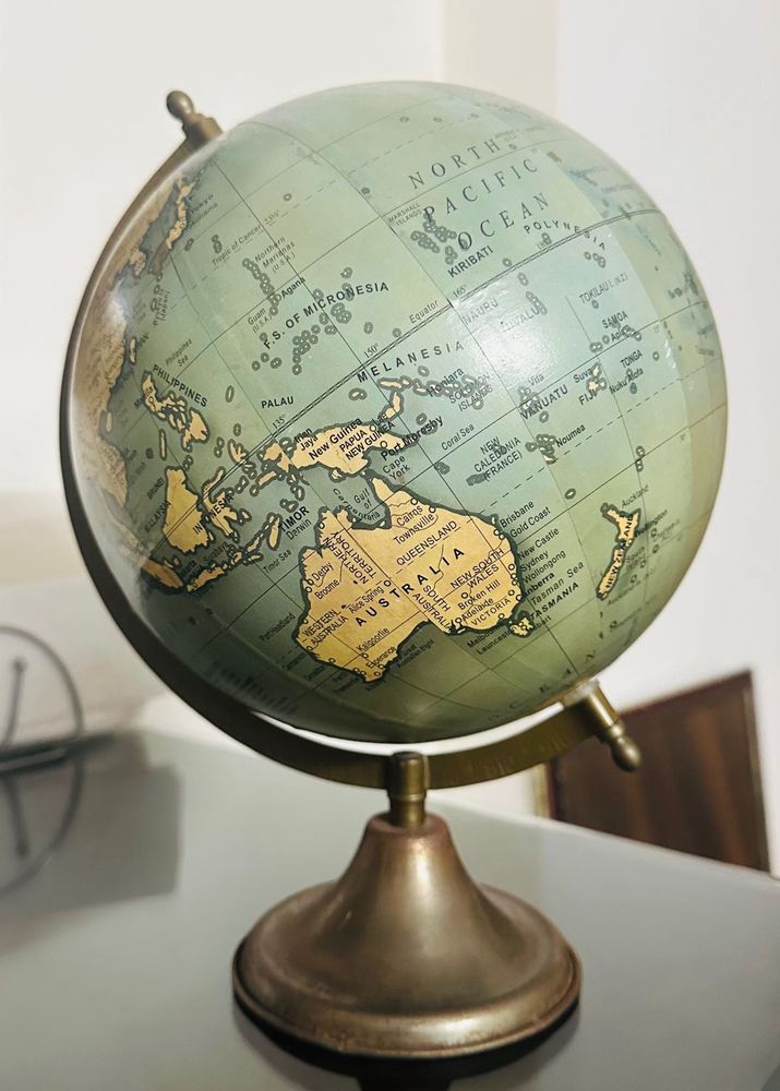 Table World Globe