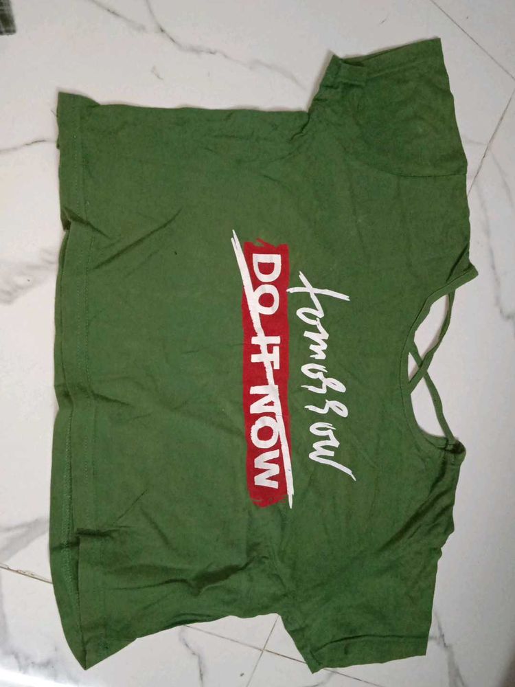 Green Graphic Crop Top