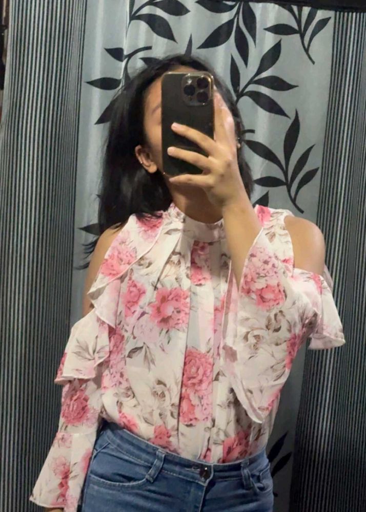 Chic Floral Cold Shoulder Top