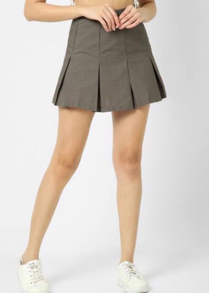 Brand new Grey- Brown Checkered Pleated Mini Skirt