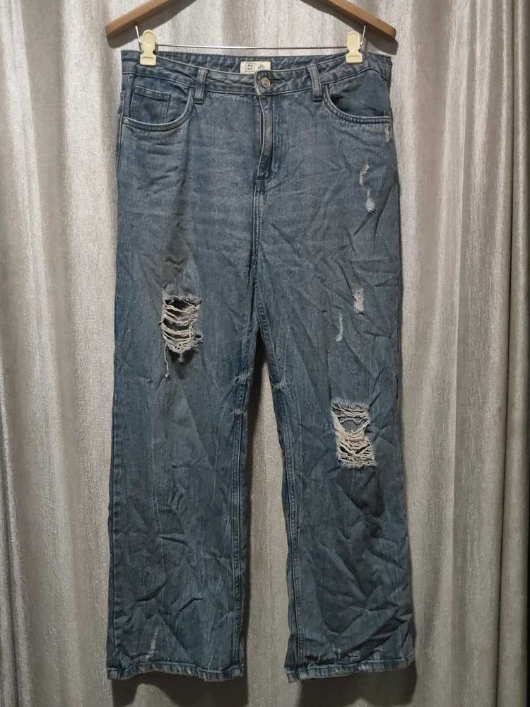 Distressed Straight-Leg Blue Jeans