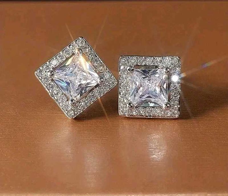 AD KOREANS STUD EARRINGS 💎