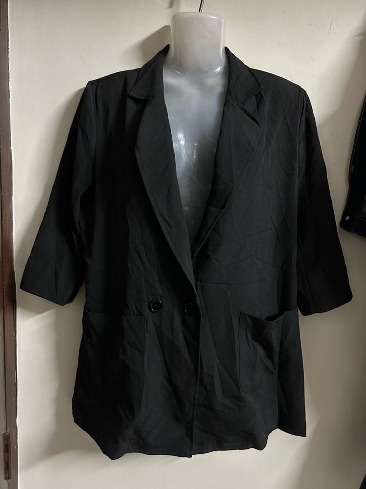 Chic Black Blazer