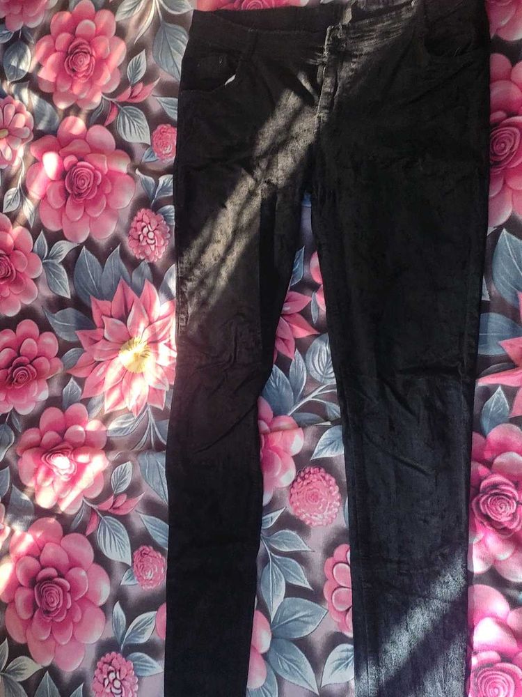 Stylish Black Jeans