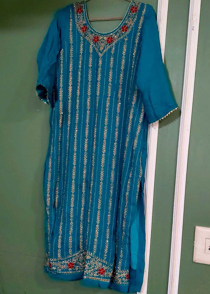 Elegant Teal Kurta with Embellishments