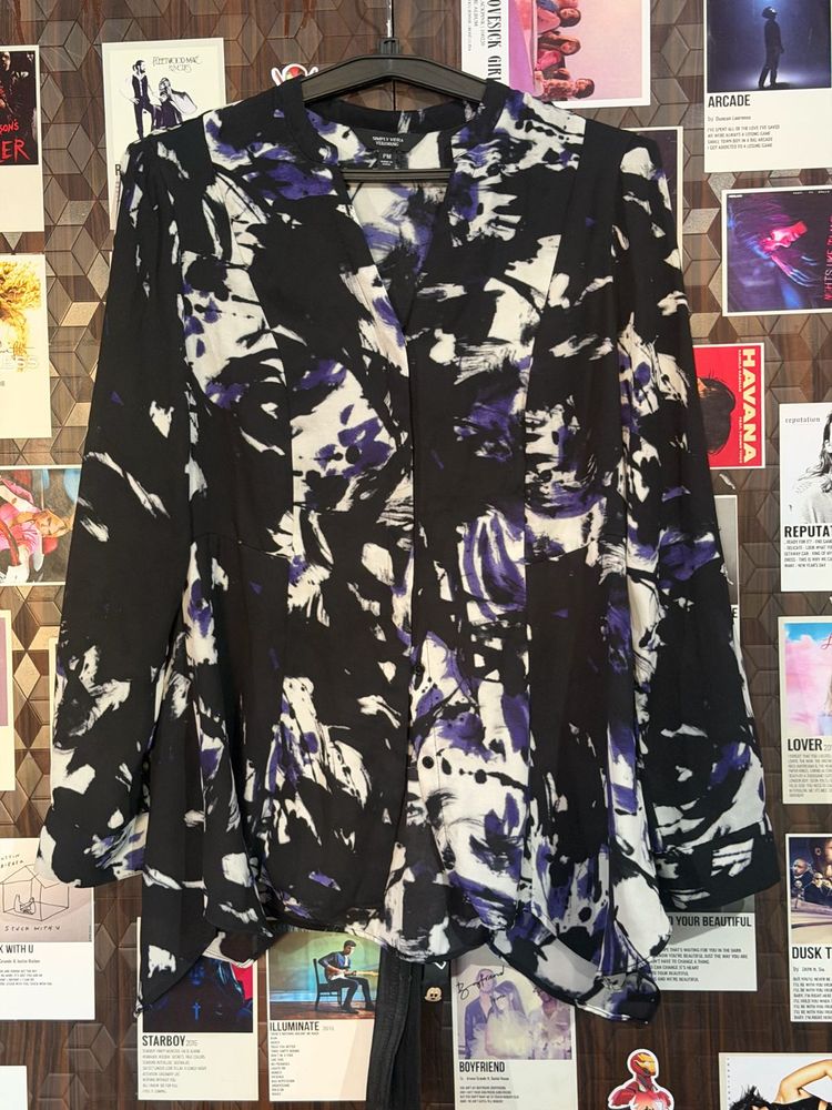Stylish Abstract Print Shrug