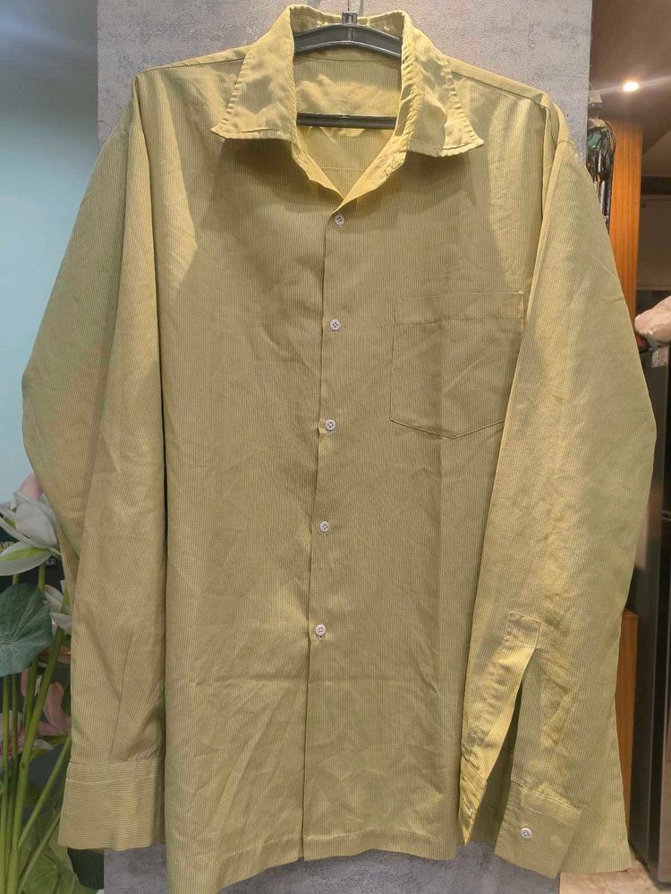 Men's Classic Striped Button-Down Shirt