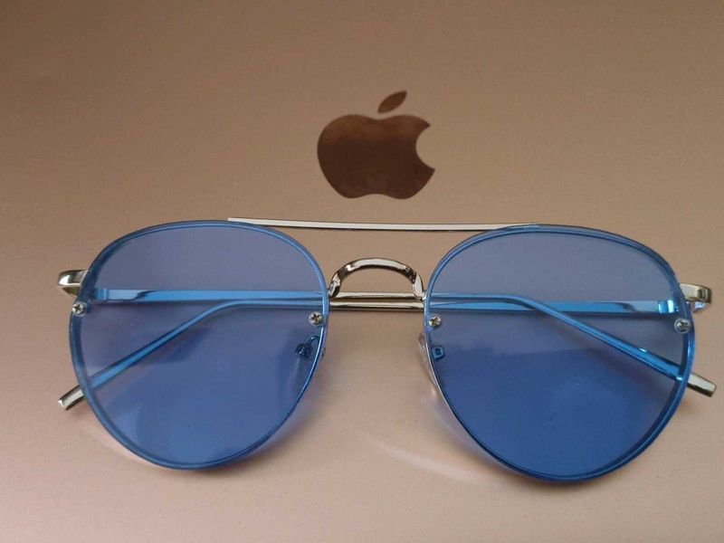 Stylish Blue Aviator Sunglasses
