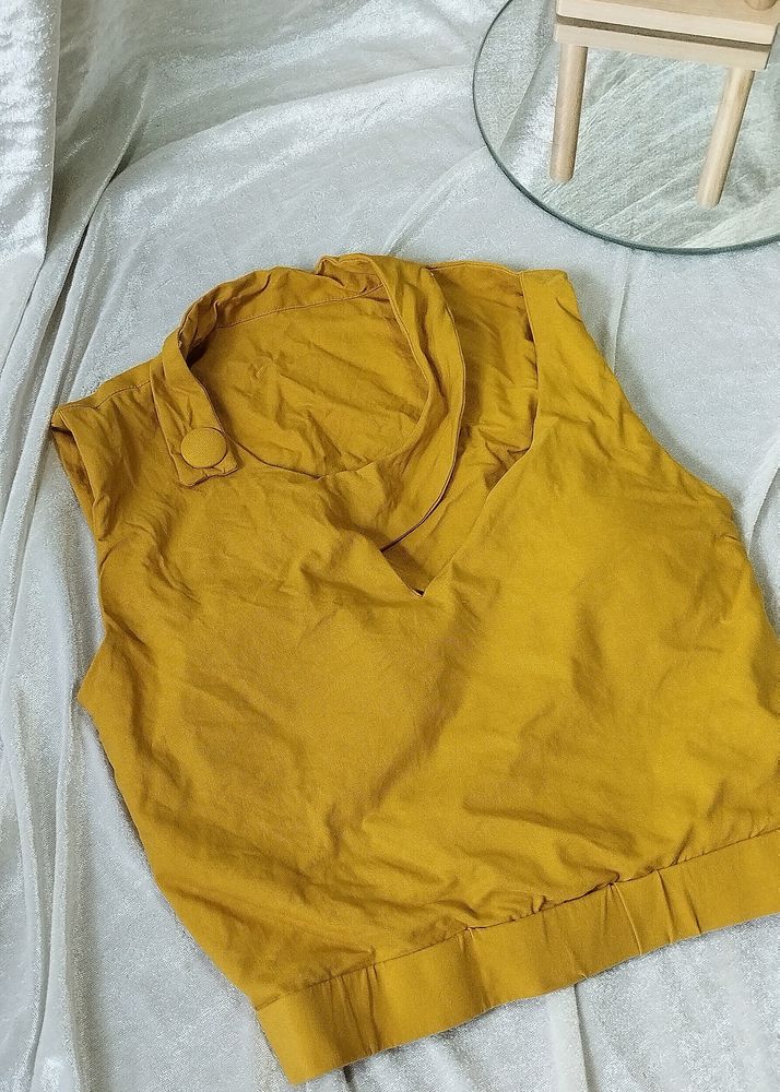 Mustard Crop Top💕