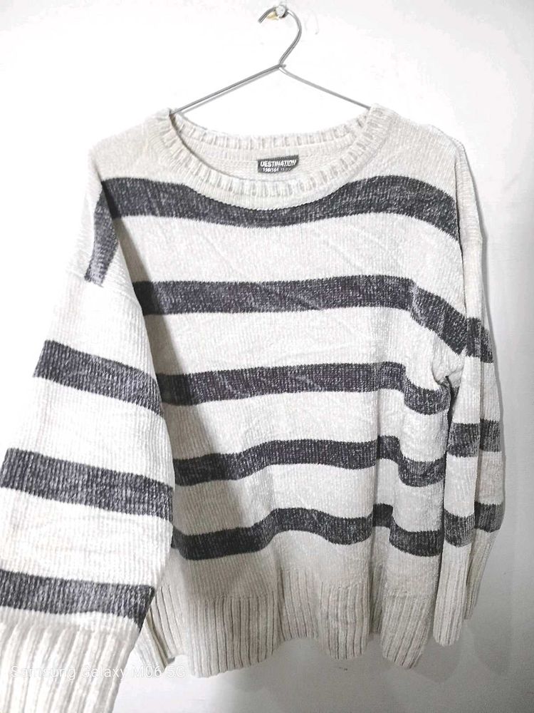 Striped Crew girls Neck Sweater