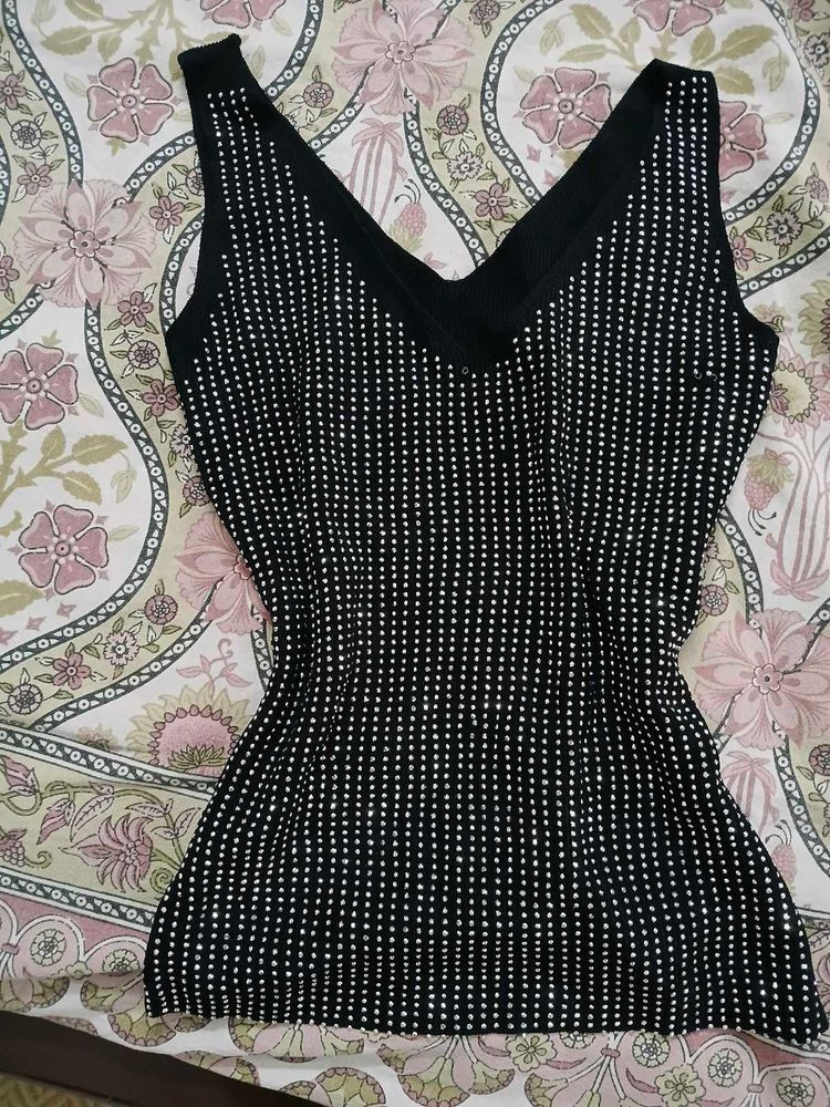 V Neck rhinestone edgy sleeveless Top