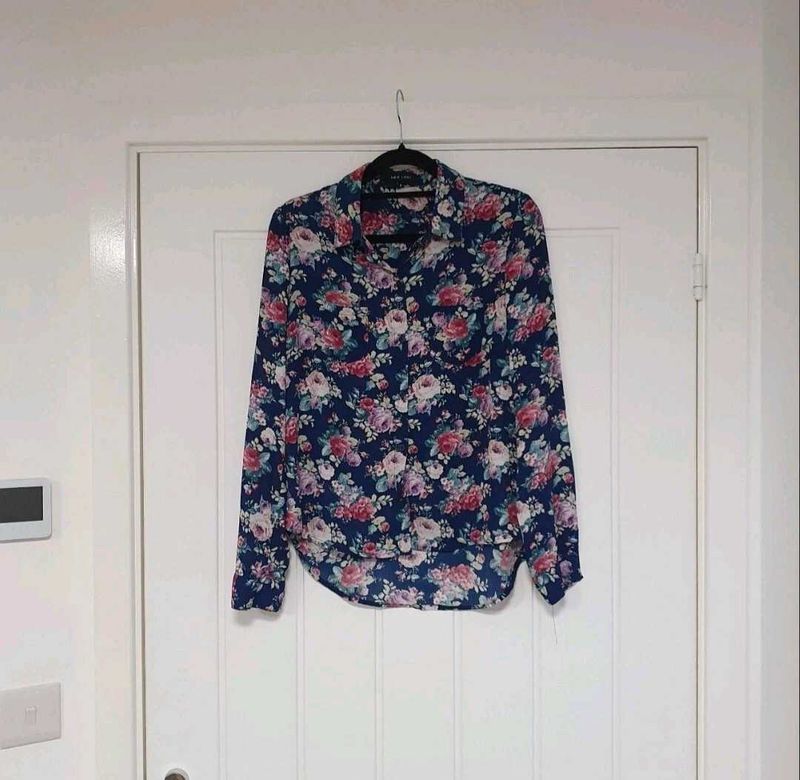 New Look Floral Print Button-Up Blouse