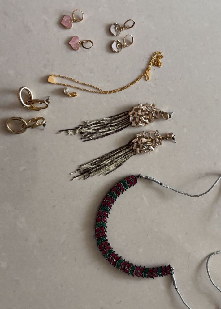 Assorted Women's Jewelry Collection