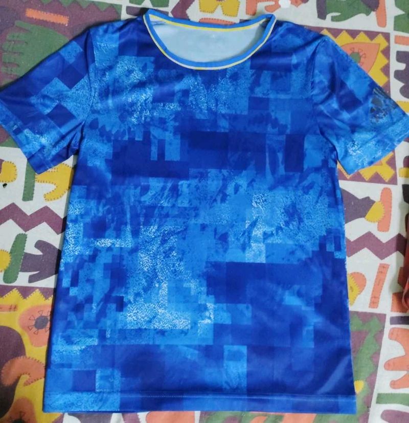 Blue Graphic T-Shirt
