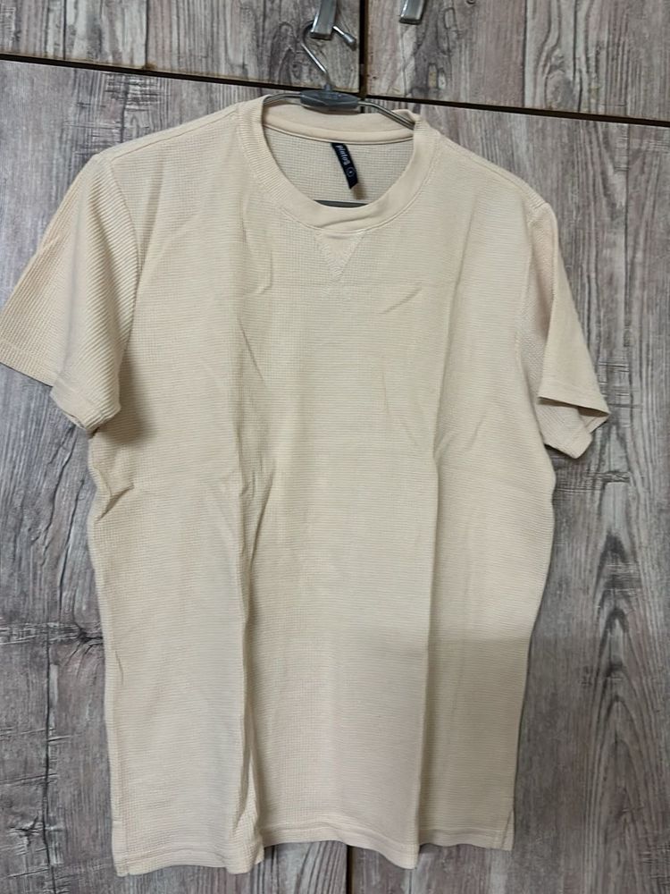 Men's Beige Textured T-Shirt