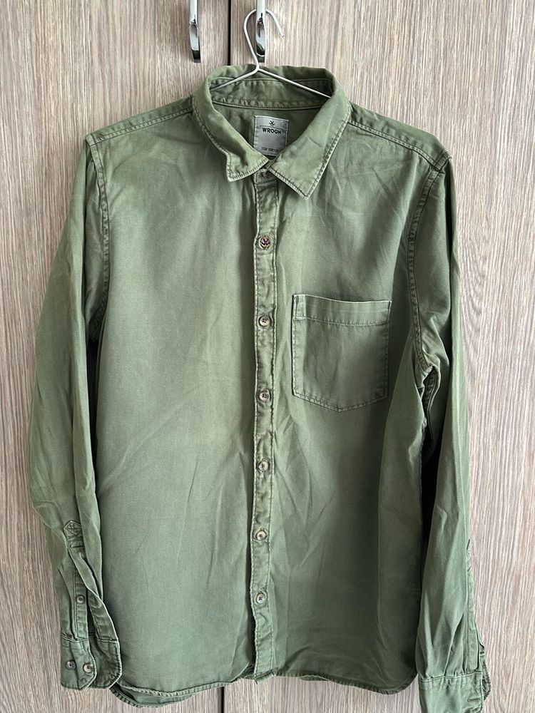 Wrogn Causal Olive Green Shirt