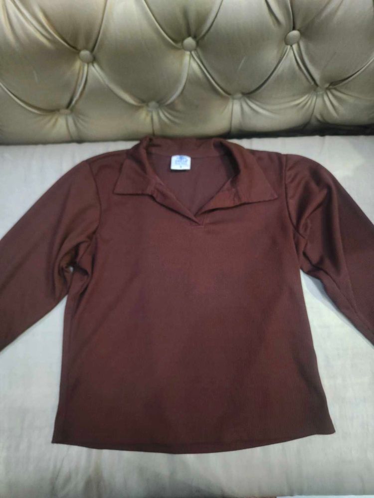 Comfortable Maroon Long Sleeve Top