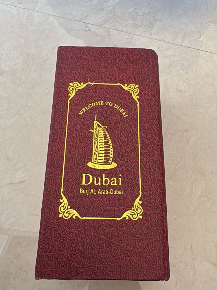 Showpiece! Vintage Dubai Welcome Book