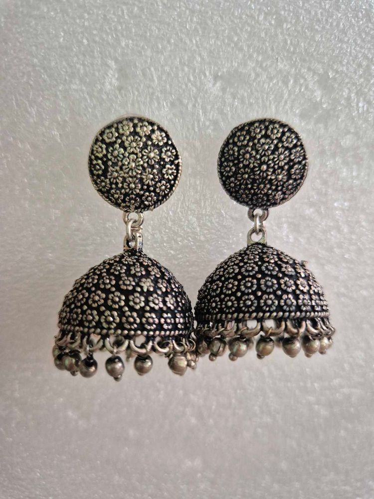 Elegant Oxidized Jhumka Earrings