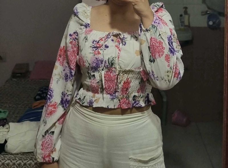 Floral Print Smocked Crop Top