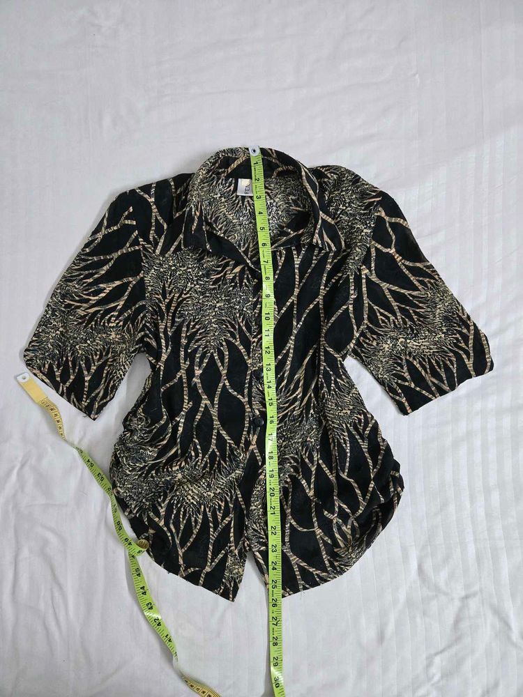 Stylish Black &amp; Tan Print Button-Up Top bust 36