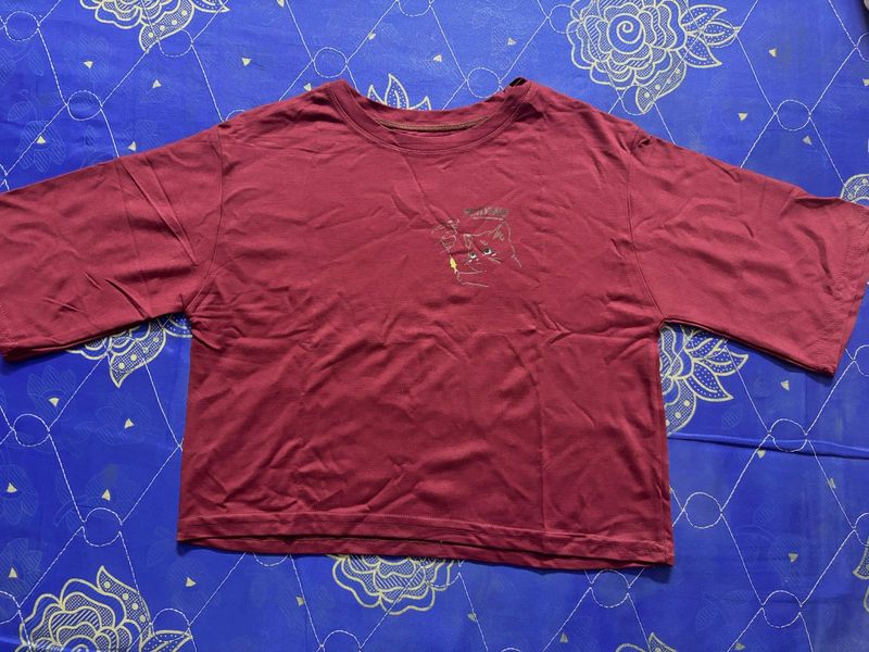 Maroon Graphic Print Crop Top