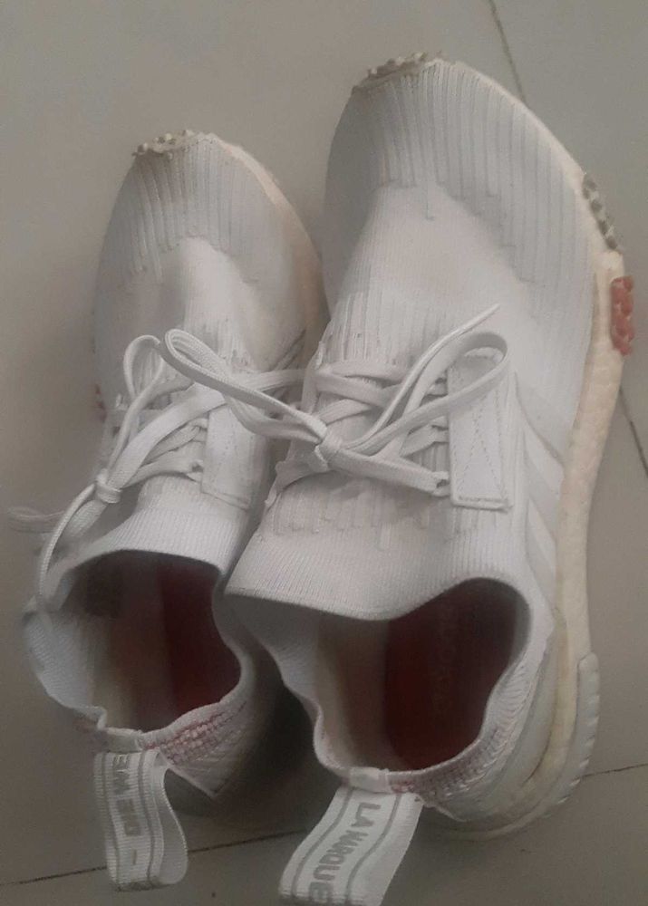 White Adidas women's lightweight Sneakers