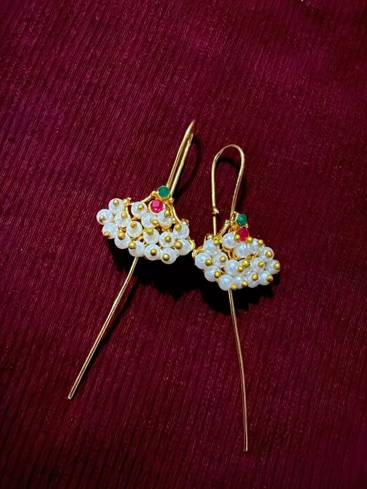 Elegant Pearl Earcuffs