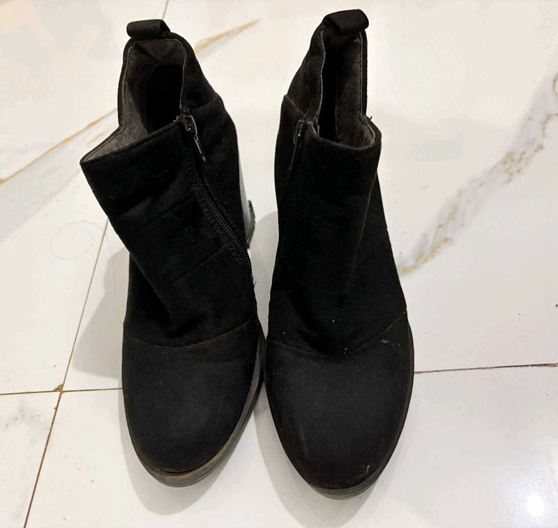 Black Suede Block Heel Ankle Boots