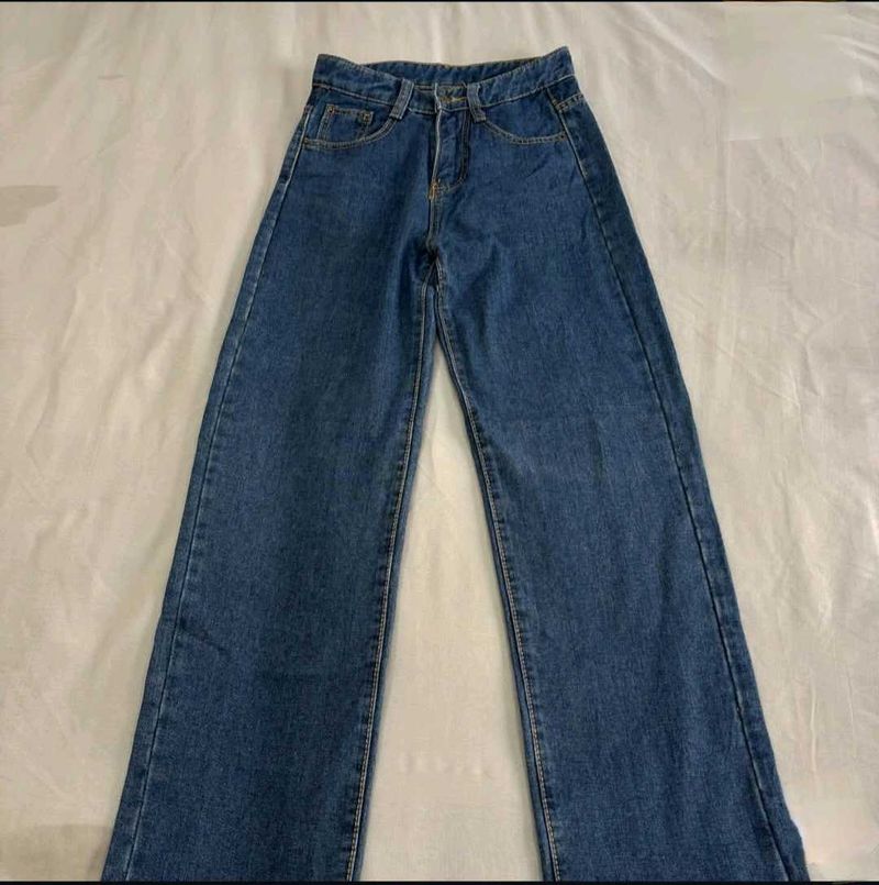 Classic straight Blue Denim Jeans💙