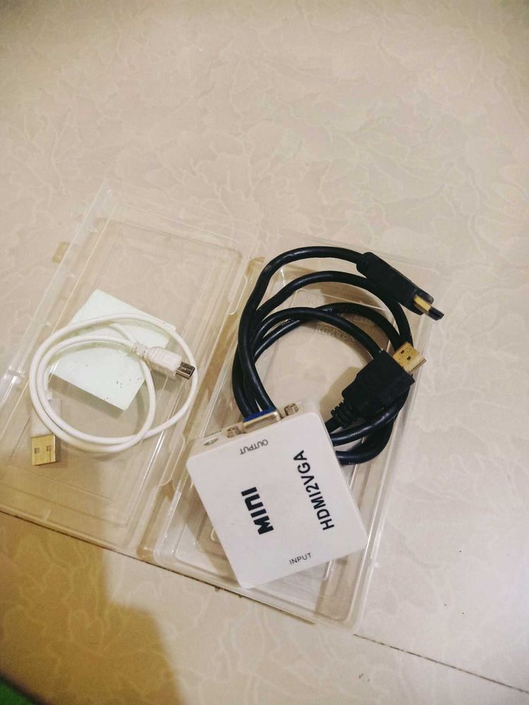 HDMI to VGA Adapter