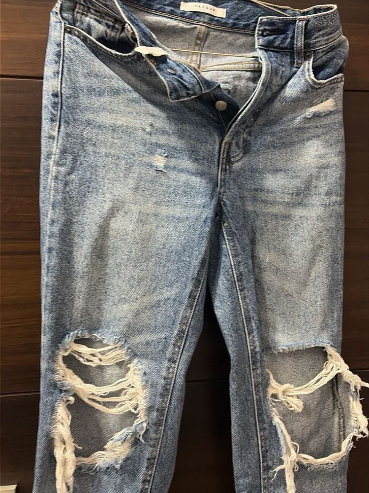 Distressed Blue Wash Jeans