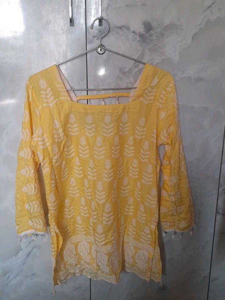 Yellow Chikankari Kurta