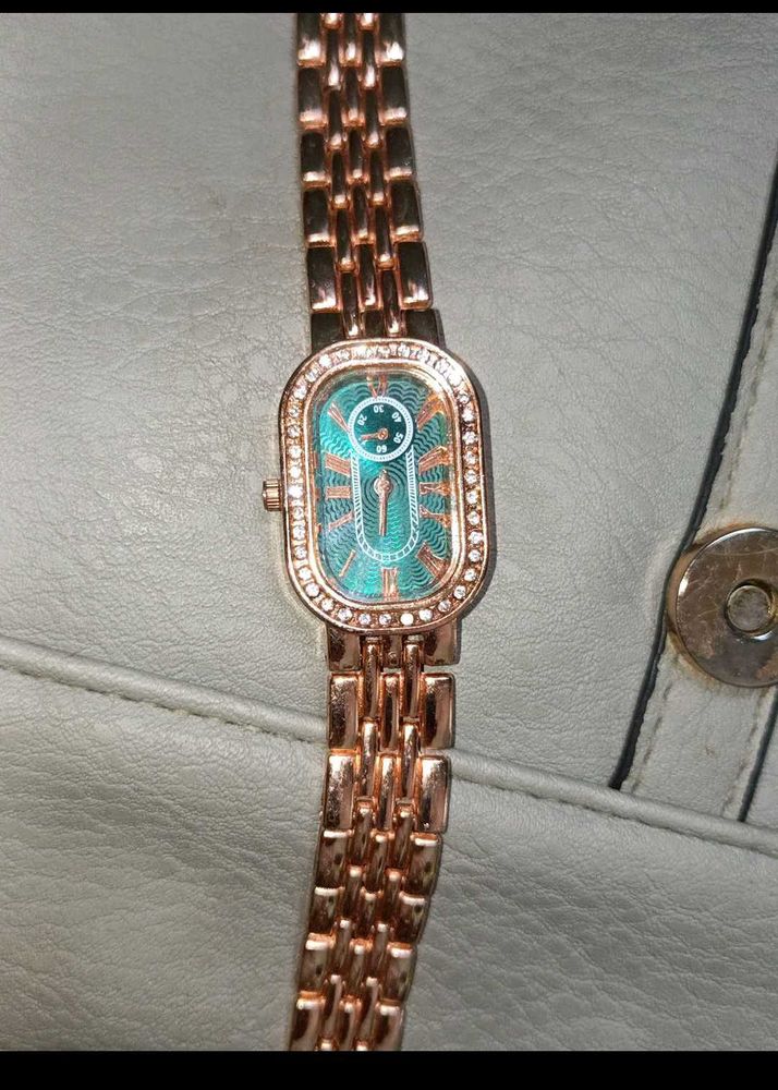 Haute Sauce Green Dial &amp; gold watch
