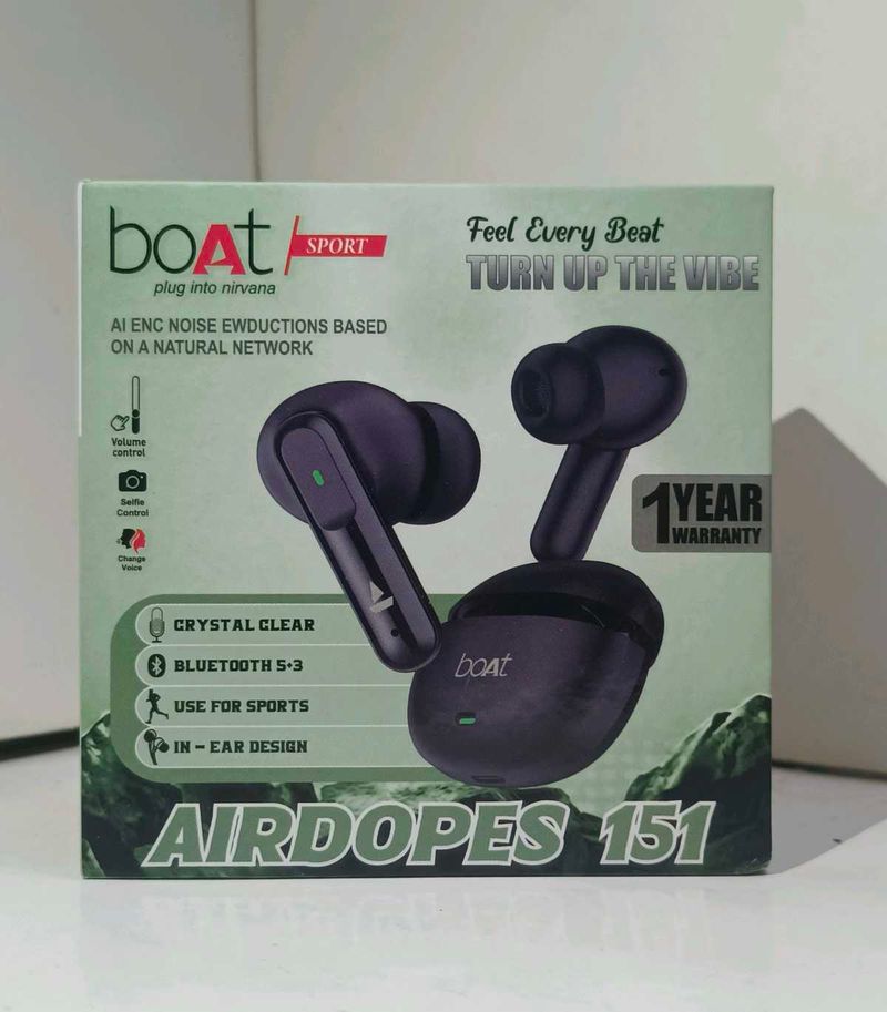 Boat Airdopes 151 TWS Earbuds - Black