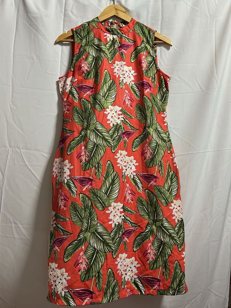 Vibrant Tropical Print Sleeveless Dress
