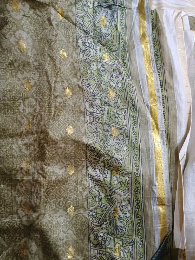 Stiff Pleats Gold Print Cotton Silk Saree