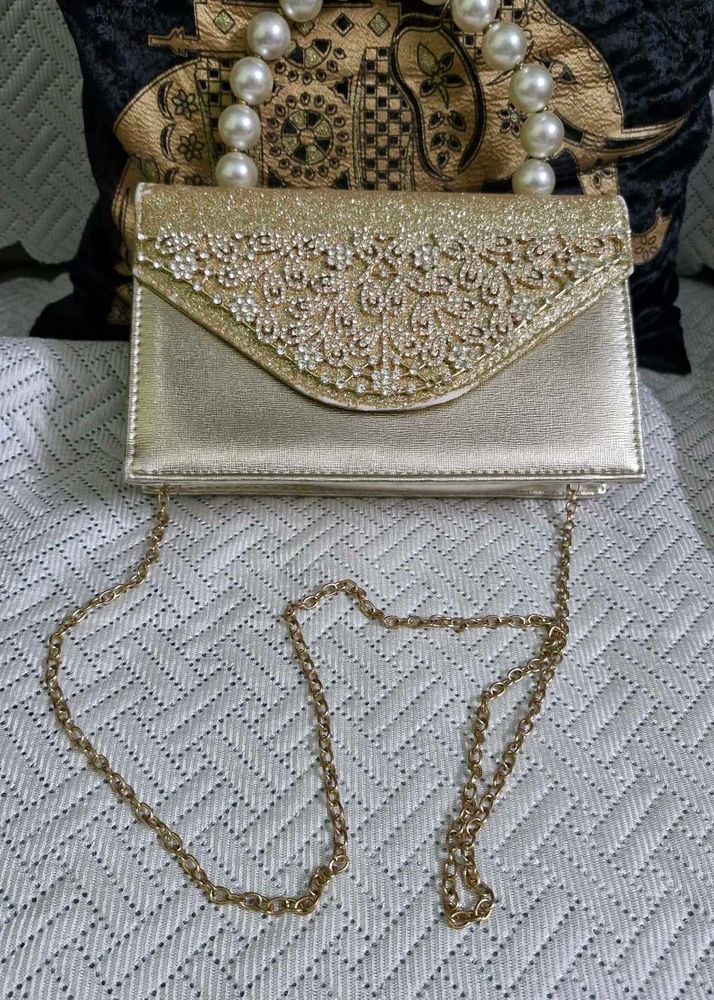 Price Drop !! Sling Clutch 🌟
