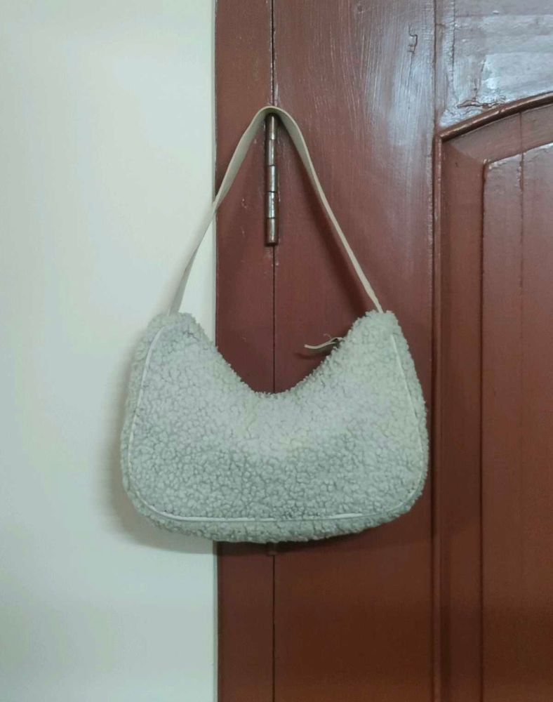 Beige H&amp;m shoulder bag