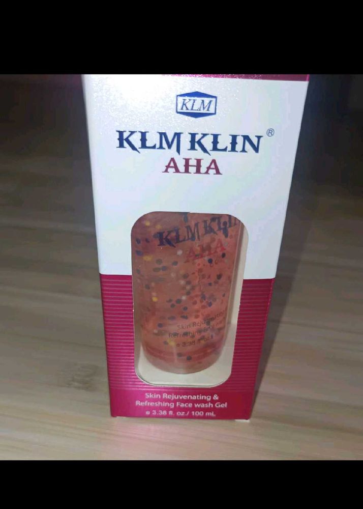 Plum Green Tea Oil-Free Moisturizer