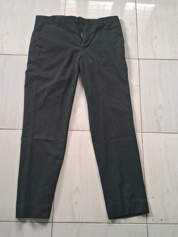 Men's Dark Colored Trousers