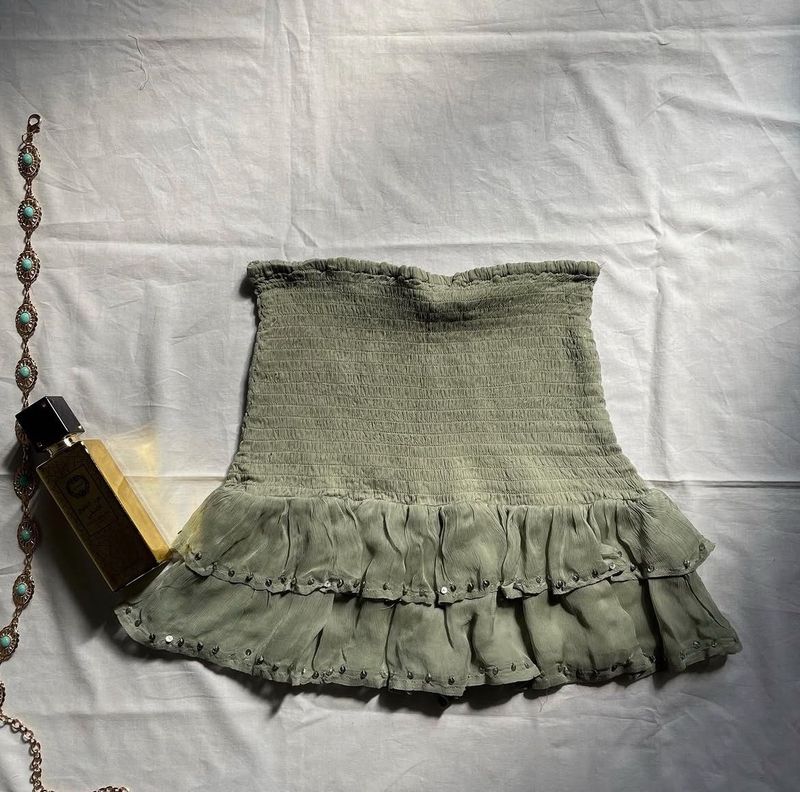 Ruffle skirt